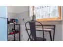 Küche mit Einbauküche