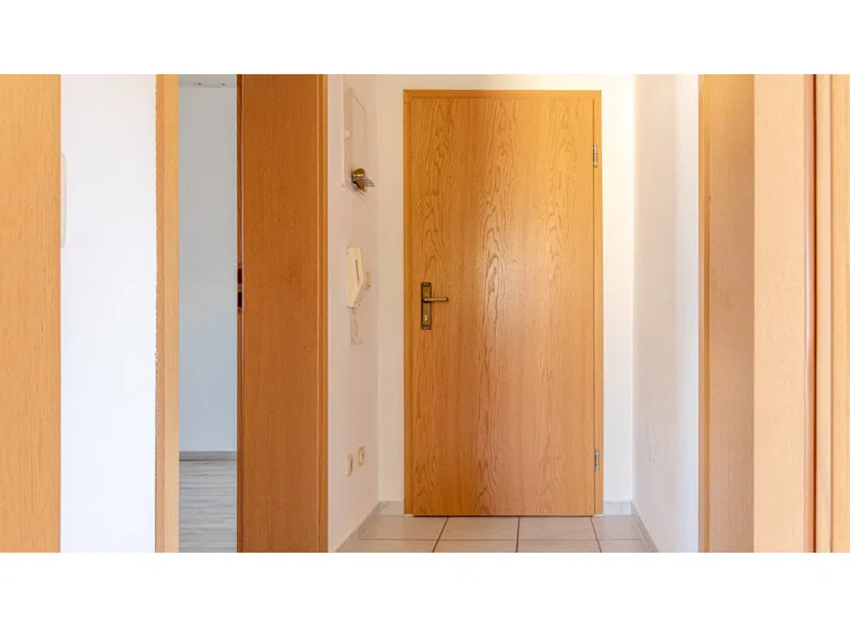 Diele und Wohnungstür