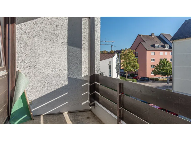 Loggia vor Wohnzimmer