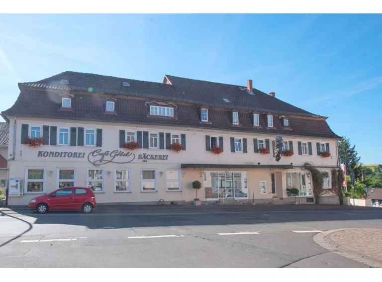 Straßenansicht