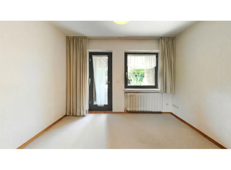 Zimmer I