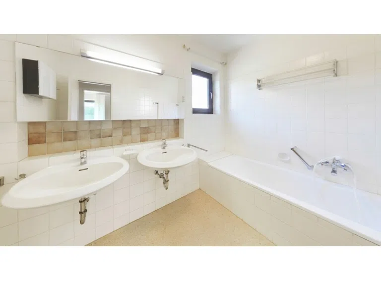 Badezimmer I
