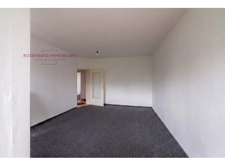 Immobilie in Leipzig/Schönefeld-Abtnaundorf zu verkaufen_Wohnzimmer