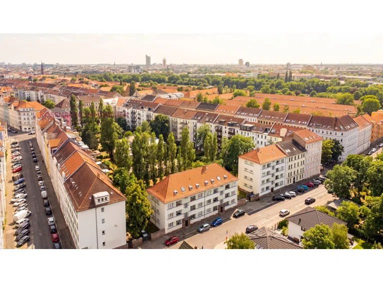 Immobilie in Leipzig zu verkaufen_ 3-Raum Wohnung _ Rosenberg Immobilien GmbH Leipzig _ Außenansicht