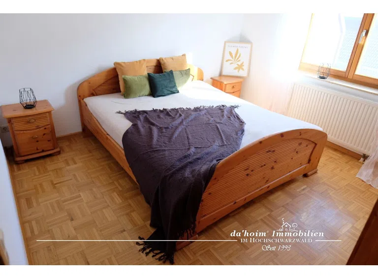 Wohnglück-mit-Aussicht-sonnige-2-Zi-ETW-Lenzkirch-014dahoim_immo_wtm.JPG