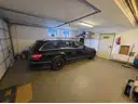 Garage mit elektrischem Torantrieb