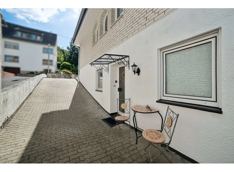 Eingang zum Souterrain