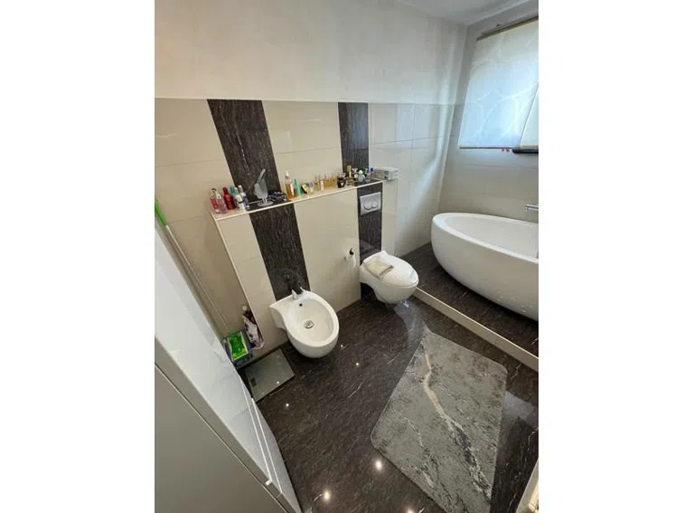26 Bad Bidet Wanne WC