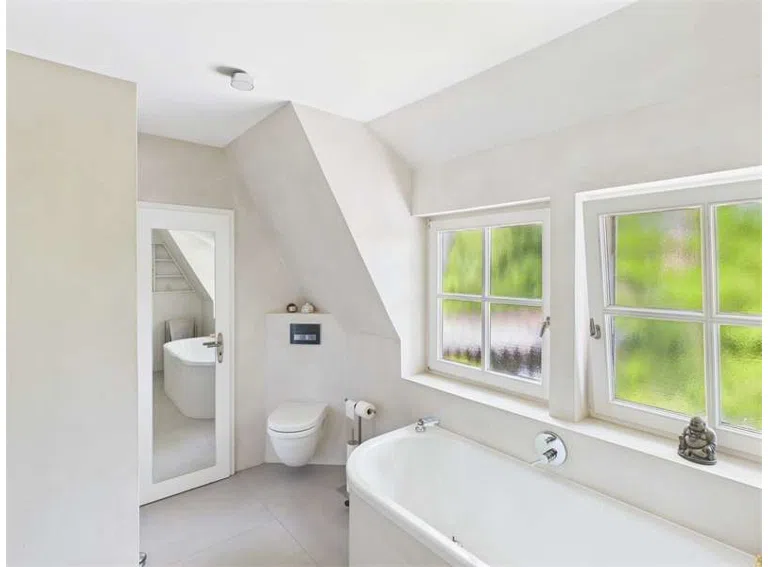 Badezimmer 1