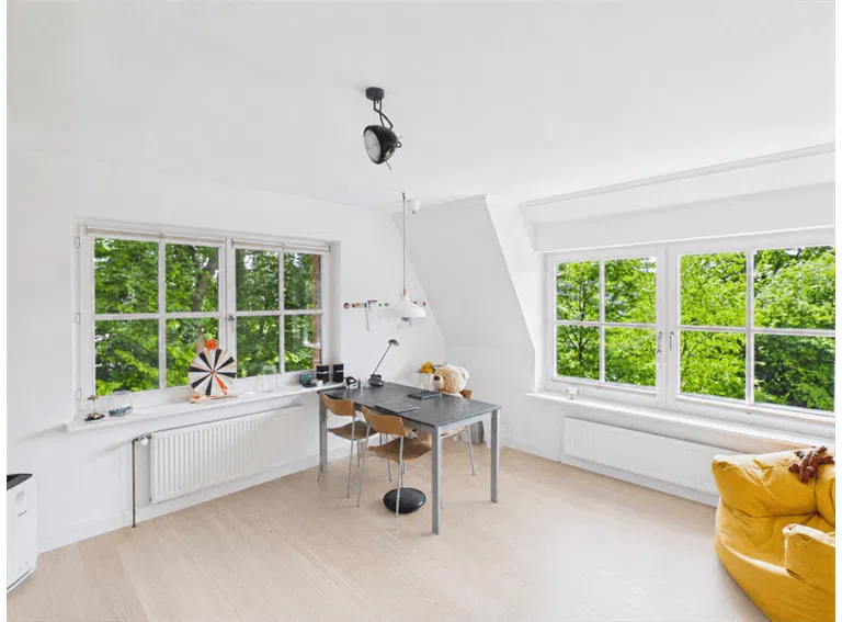 Arbeitszimmer