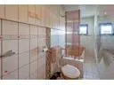 Badezimmer (EG)