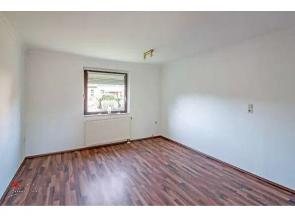 2. Zimmer (EG)