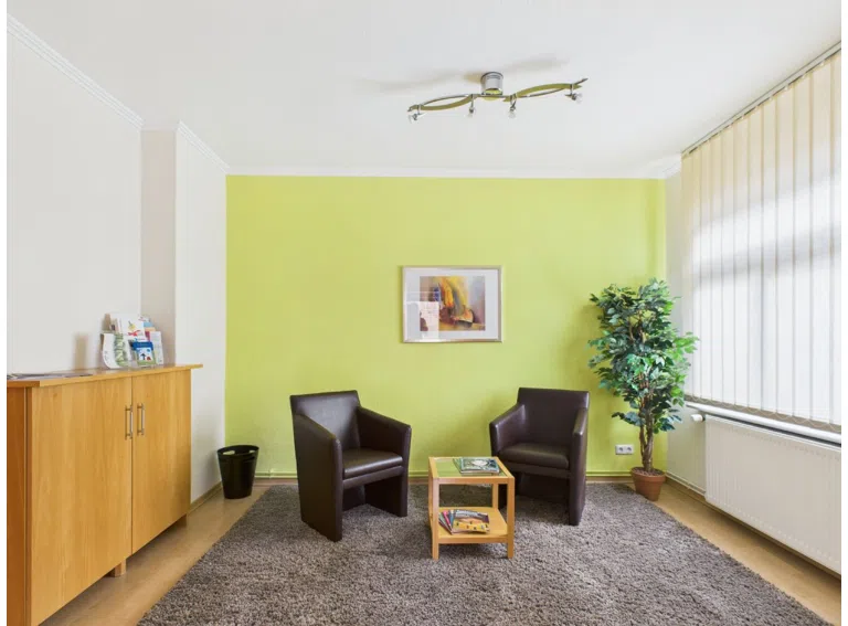 Wartebereich - Lütt Immobilien - Malente