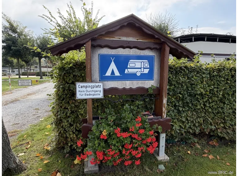 Hinweisschild