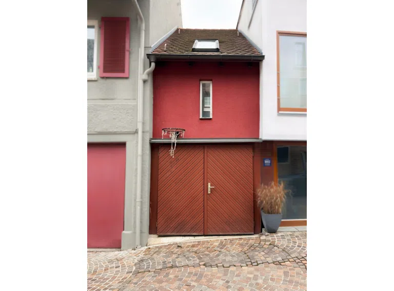 Außenansicht Garage
