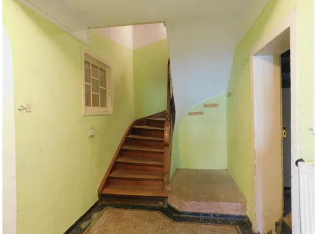 SB14 Treppenhaus im EG