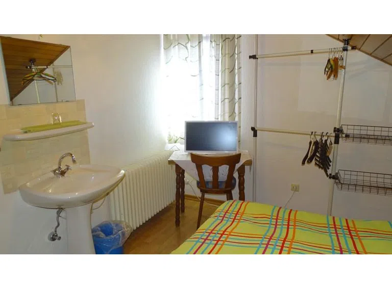 .Zimmer1 DG