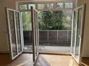 Schlafzimmer mit Balkon