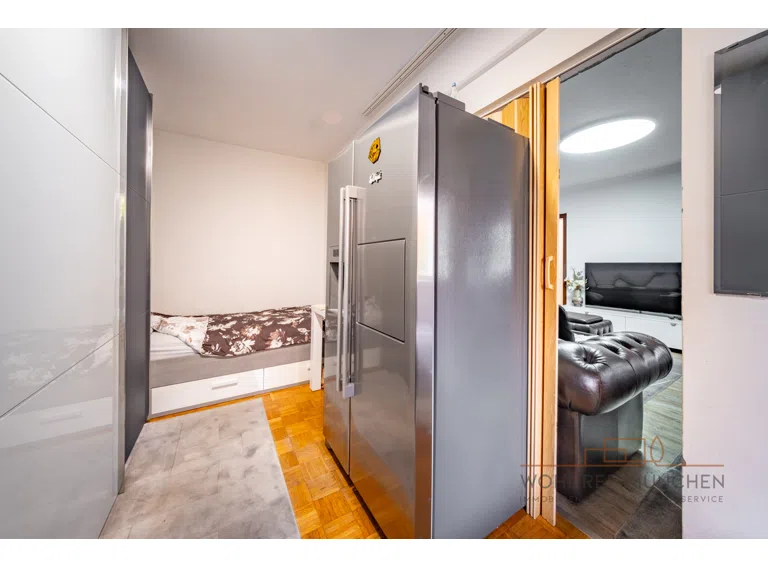 Schlafzimmer (2)