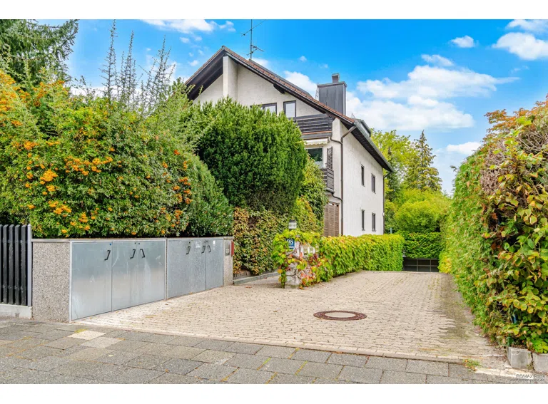 Kleines Mehrfamilienhaus