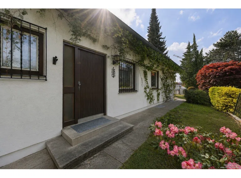 Charmante Architektur mit individuellem Flair