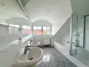 Badezimmer DG)