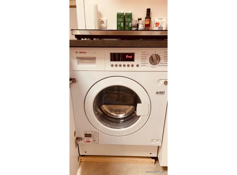 kitchen, washer-dryer