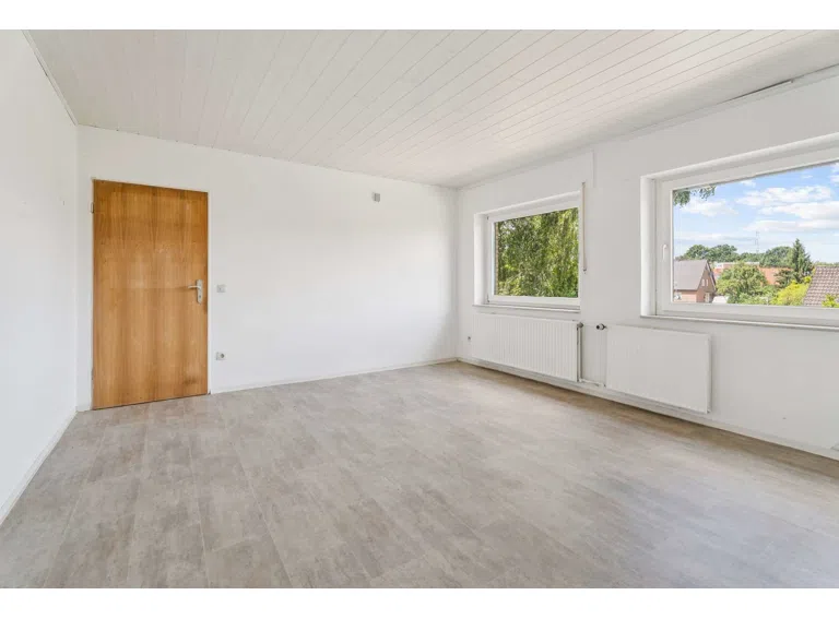 Wohn- und Schlafzimmer 01.OG
