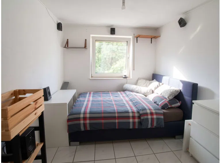 Schlafzimmer - mit KI bearbeitet