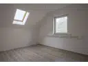 Arbeits-/Schlafzimmer
