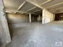 800 m² innen.jpg
