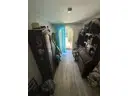 8 Flur und Garderobe