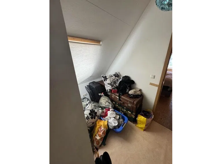 19 Zimmer OG