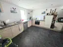 Küche mit Essbereich EG