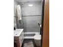 7 Dusche und WB und WC