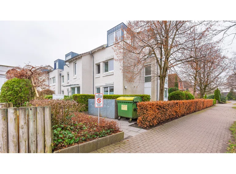 Straßenansicht