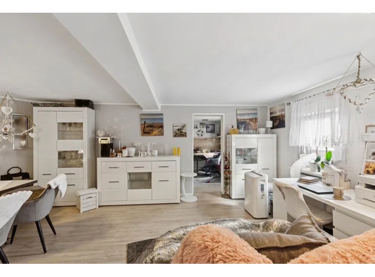Wohnzimmer OG WHG 4 - Ansicht 2