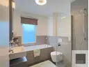 Tageslichtbad Dusche / bath with shower