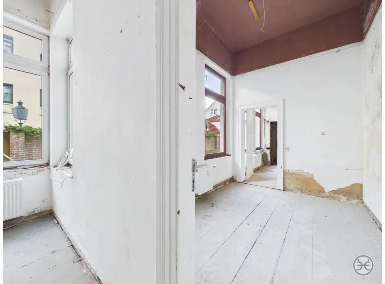 CAM05560G0-PR0074-STILL026