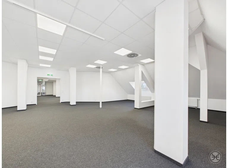 Eden-Ehbrecht-Immobilien_Bürofläche_Kreyenbrück_DG_039