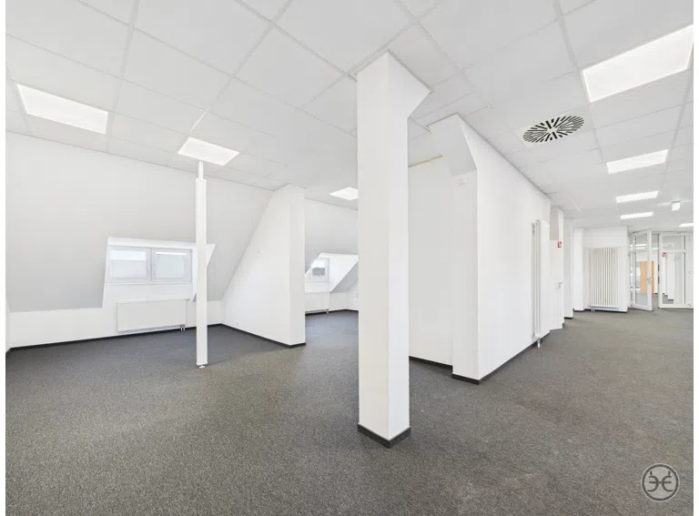 Eden-Ehbrecht-Immobilien_Bürofläche_Kreyenbrück_DG_021