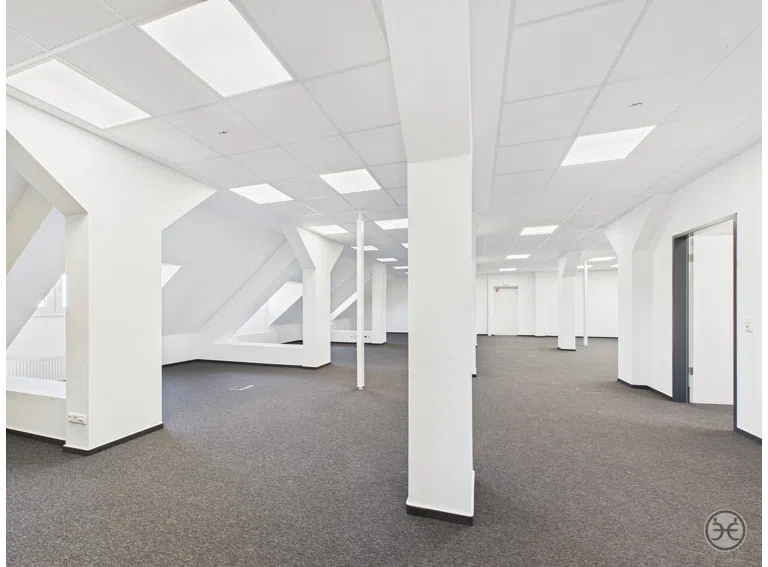 Eden-Ehbrecht-Immobilien_Bürofläche_Kreyenbrück_DG_014