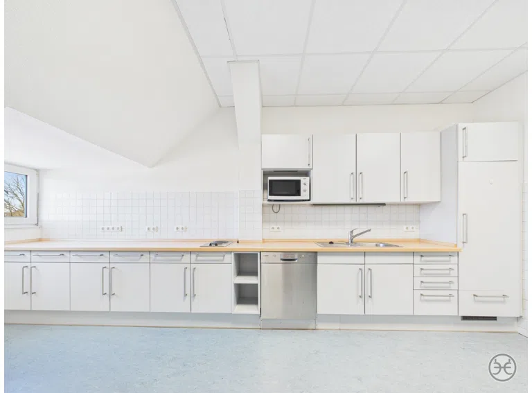 Eden-Ehbrecht-Immobilien_Bürofläche_Kreyenbrück_DG_008