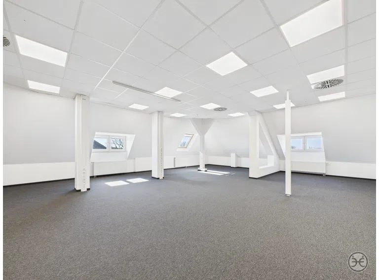 Eden-Ehbrecht-Immobilien_Bürofläche_Kreyenbrück_DG_038