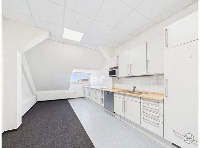 Eden-Ehbrecht-Immobilien_Bürofläche_Kreyenbrück_DG_007