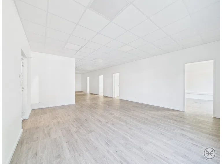 Eden-Ehbrecht-Immobilien_Gewerbe_Bürofläche_Vermietung_013