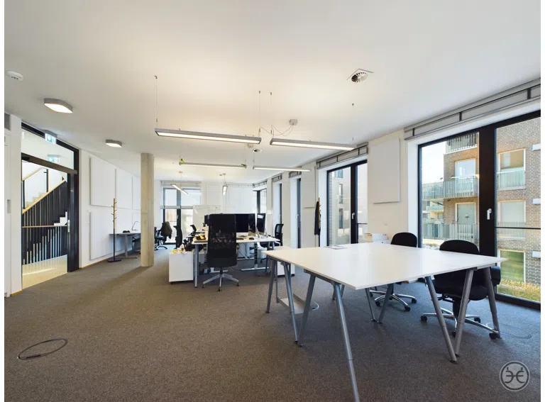 Eden-Ehbrecht-Immobilien_Vermietung_Büro_Alter-Stadthafen_035