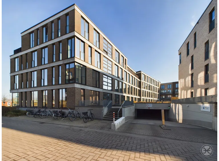 Eden-Ehbrecht-Immobilien_Vermietung_Büro_Alter-Stadthafen_001