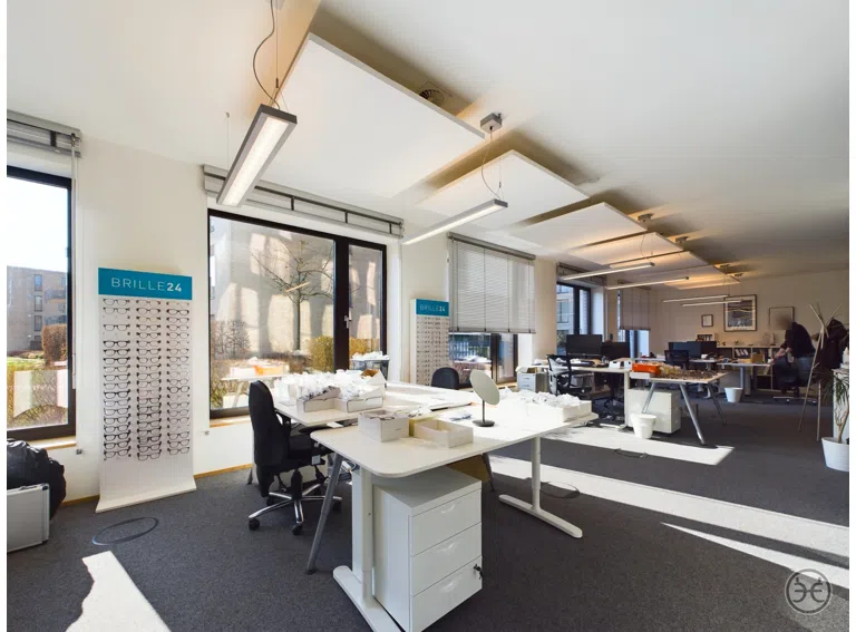 Eden-Ehbrecht-Immobilien_Vermietung_Büro_Alter-Stadthafen_022