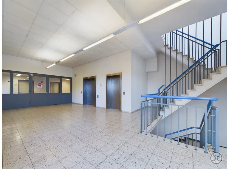 Eden-Ehbrecht-Immobilien_Büroflächen_Telekom-Gebäude_001